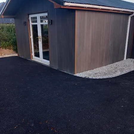 Kilcavan Chalet *